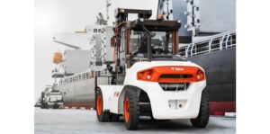 dizelov motokar bobcat 6 to 9t 9 Series 2